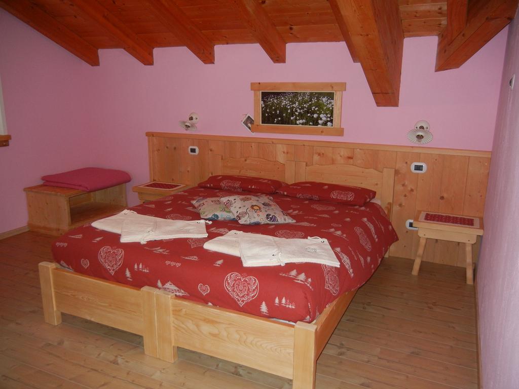 B&B La Casa Del Sole Сан-Микеле-аль-Адидже Номер фото